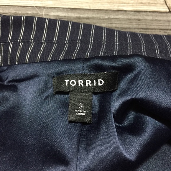 Torrid Striped Blazer Jacket Women’s 3 Navy Blue One Button - Picture 7 of 10